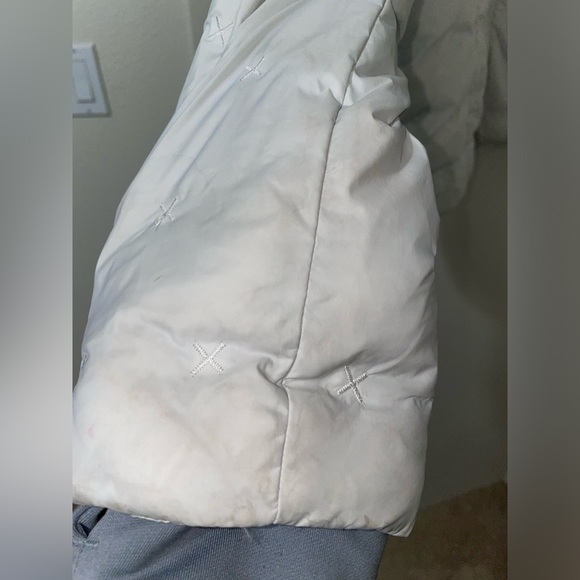 The North Face White Puffer Jacket 550 series - Picture 6 of 15